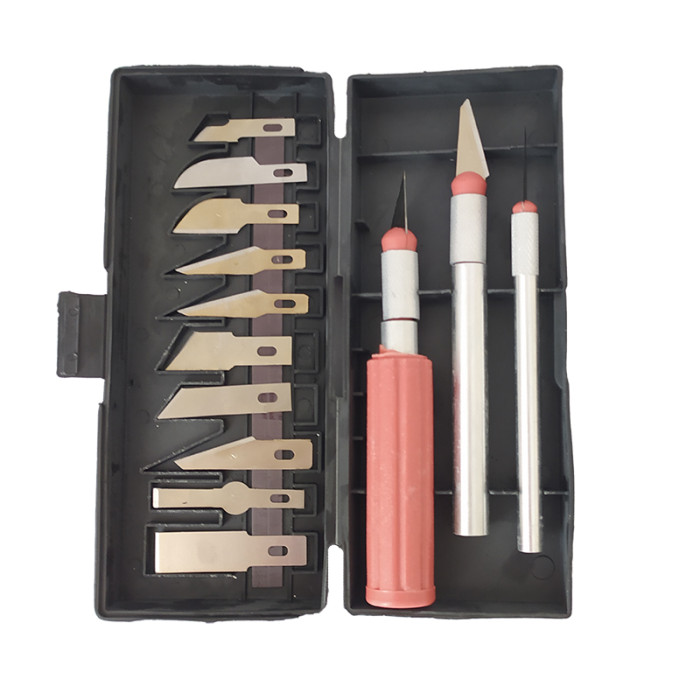 Набір скальпелів 13 шт. INTERTOOL HT-0525