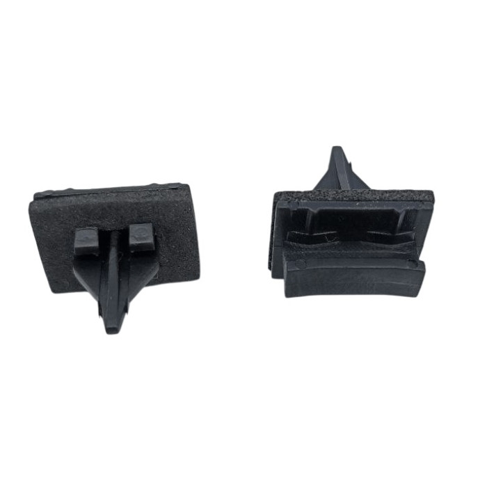 Фигурное крепление молдингов ветрового стекла