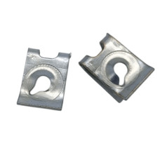 Монтажная металлическая пластина под саморез белый, 4,2x11x13,20