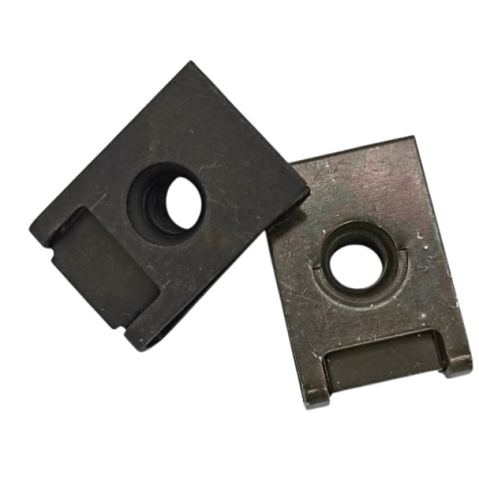 Металлический зажим M6 23х16 VW GOLF AUDI