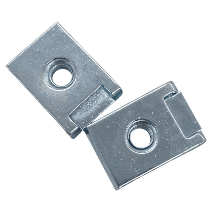 Монтажная пластина М5 Ford / Fiat e824115s74, 60811807