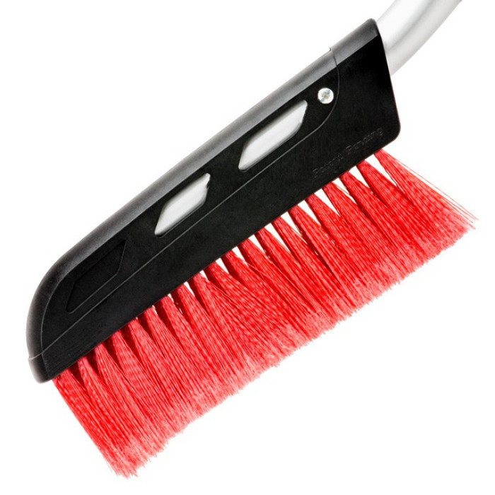 Щітка зі скребком 66см INTERTOOL AT-0117