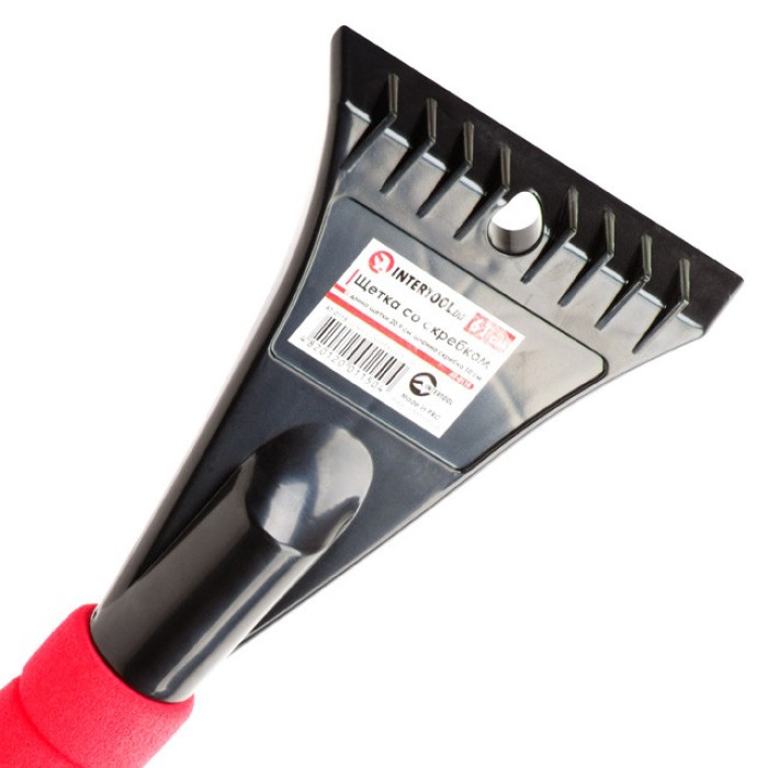 Щітка зі скребком 61см INTERTOOL AT-0115