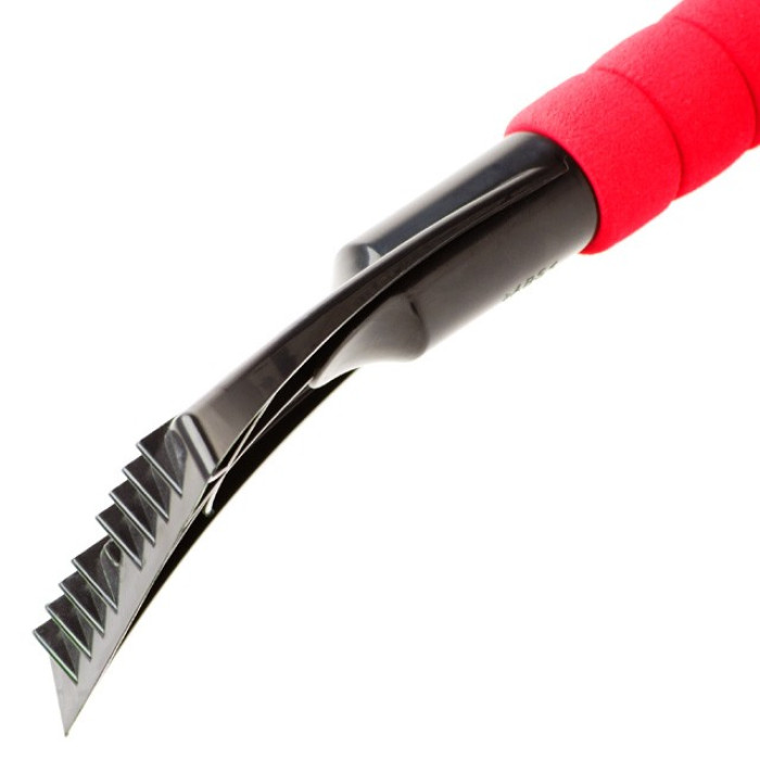 Щітка зі скребком 61см INTERTOOL AT-0115